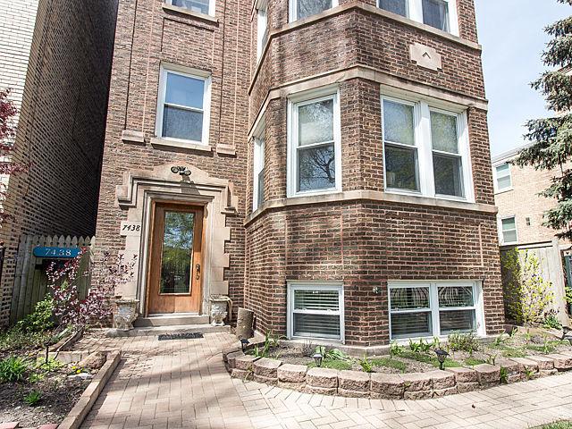 7438 N Oakley Ave. #2, Chicago, IL 60645