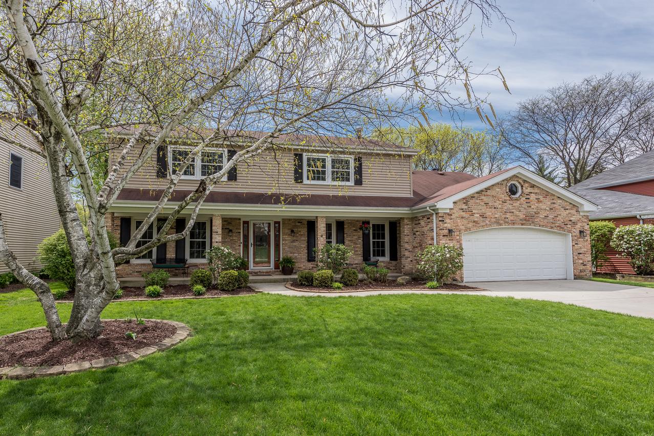22W325 Mccarron Rd., Glen Ellyn, IL 60137