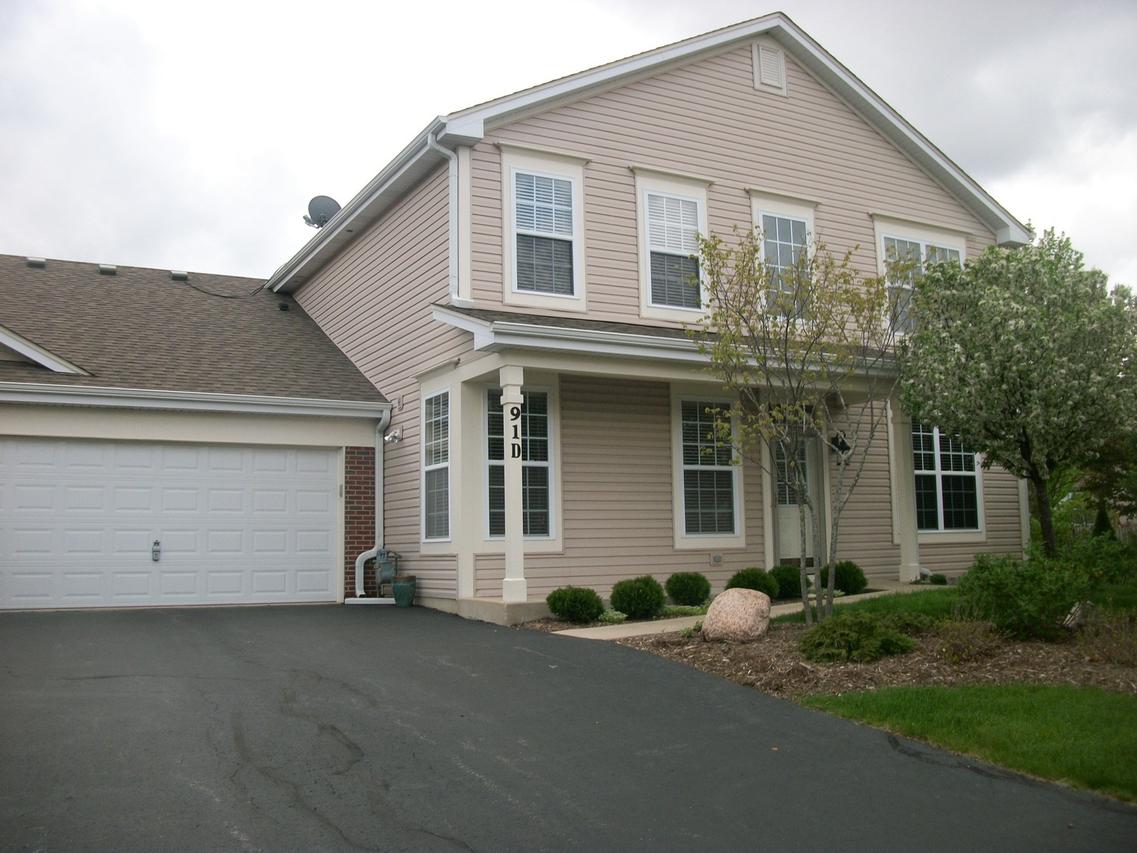 91 W Park Ave., Sugar Grove, IL 60554