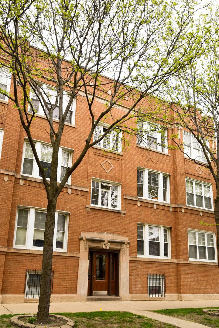 3400 W Sunnyside Ave. #G, Chicago, IL 60625