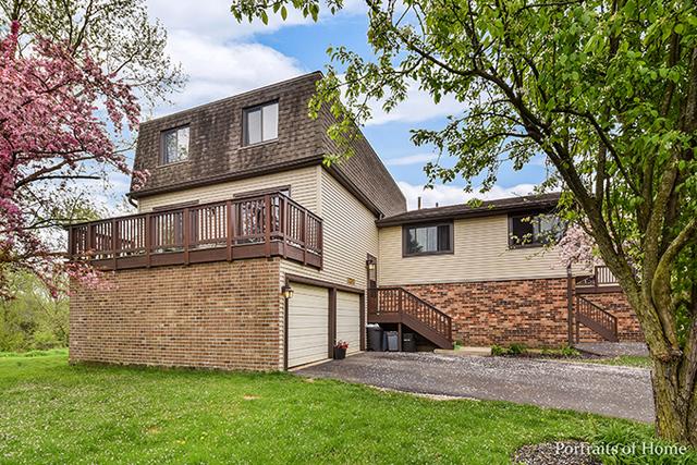 29W335 White Oak Dr., Warrenville, IL 60555