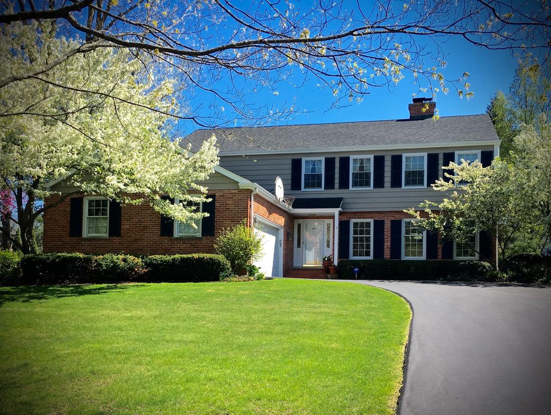 103 Marion Ave., Lake Forest, IL 60045