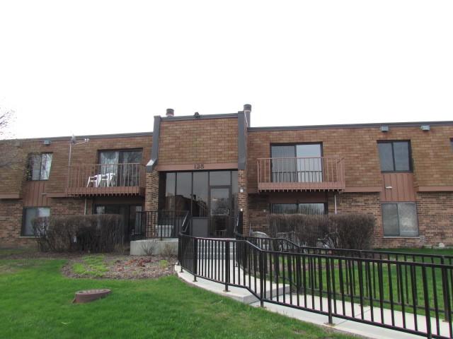 125 Mullingar Ct. #1C, Schaumburg, IL 60193