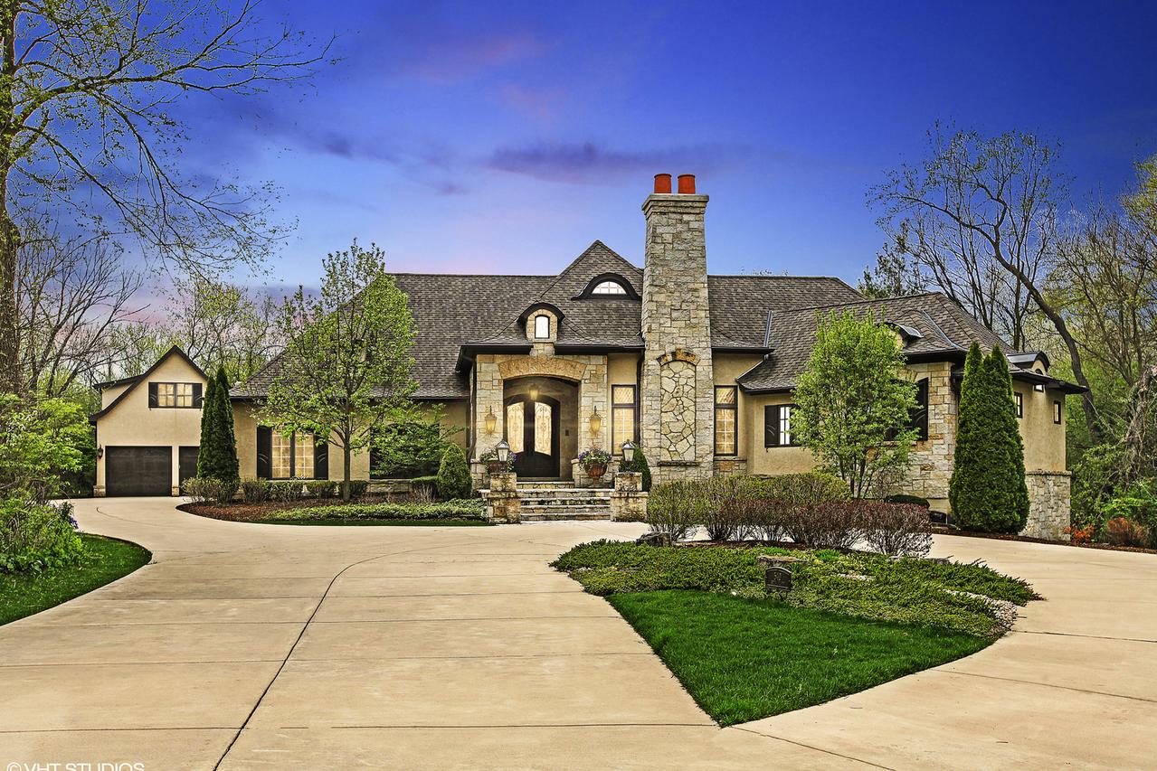 540 S 8th St., Geneva, IL 60134