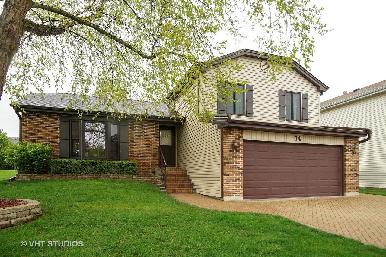14 Sieverwood Ct., Streamwood, IL 60107