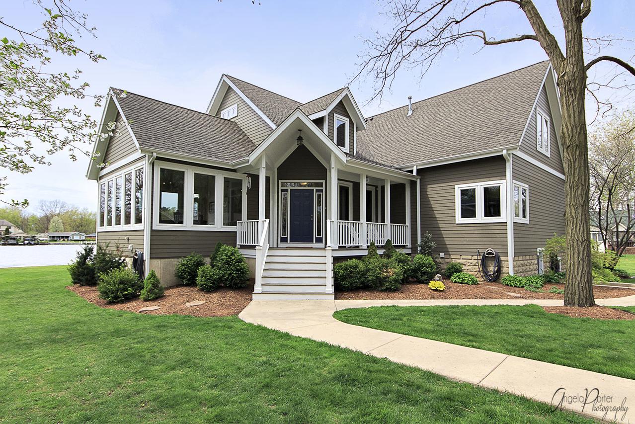 201 N Emerald Dr., Mchenry, IL 60051