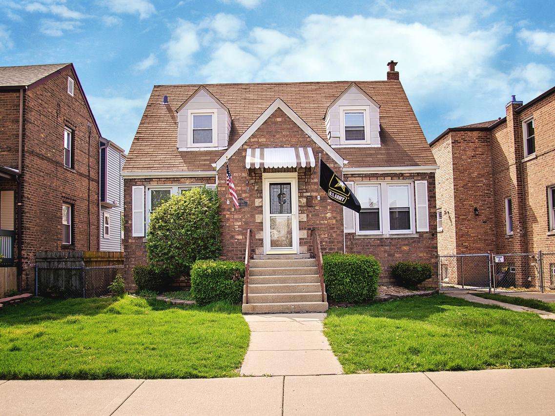 11030 S Drake Ave., Chicago, IL 60655