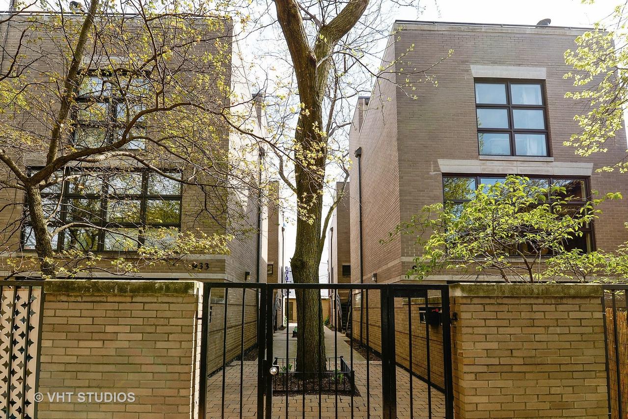 937 W Wrightwood Ave. #C, Chicago, IL 60614