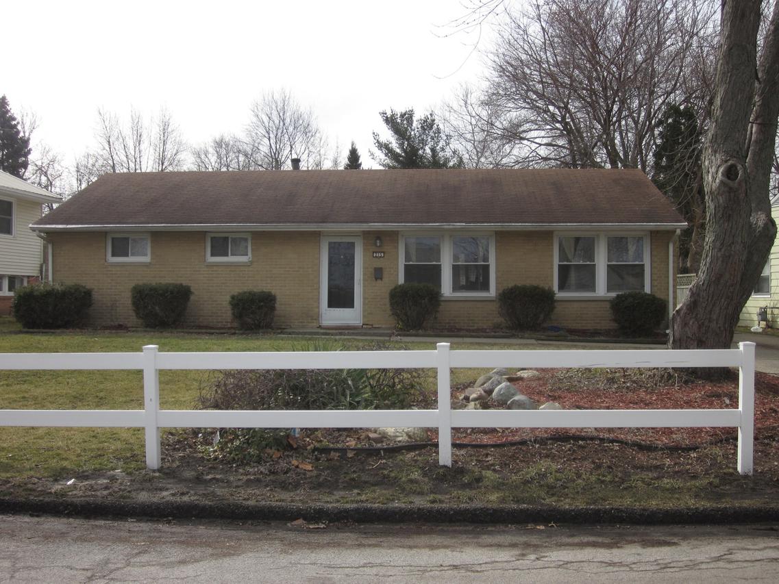 215 Briar Ln., Champaign, IL 61820