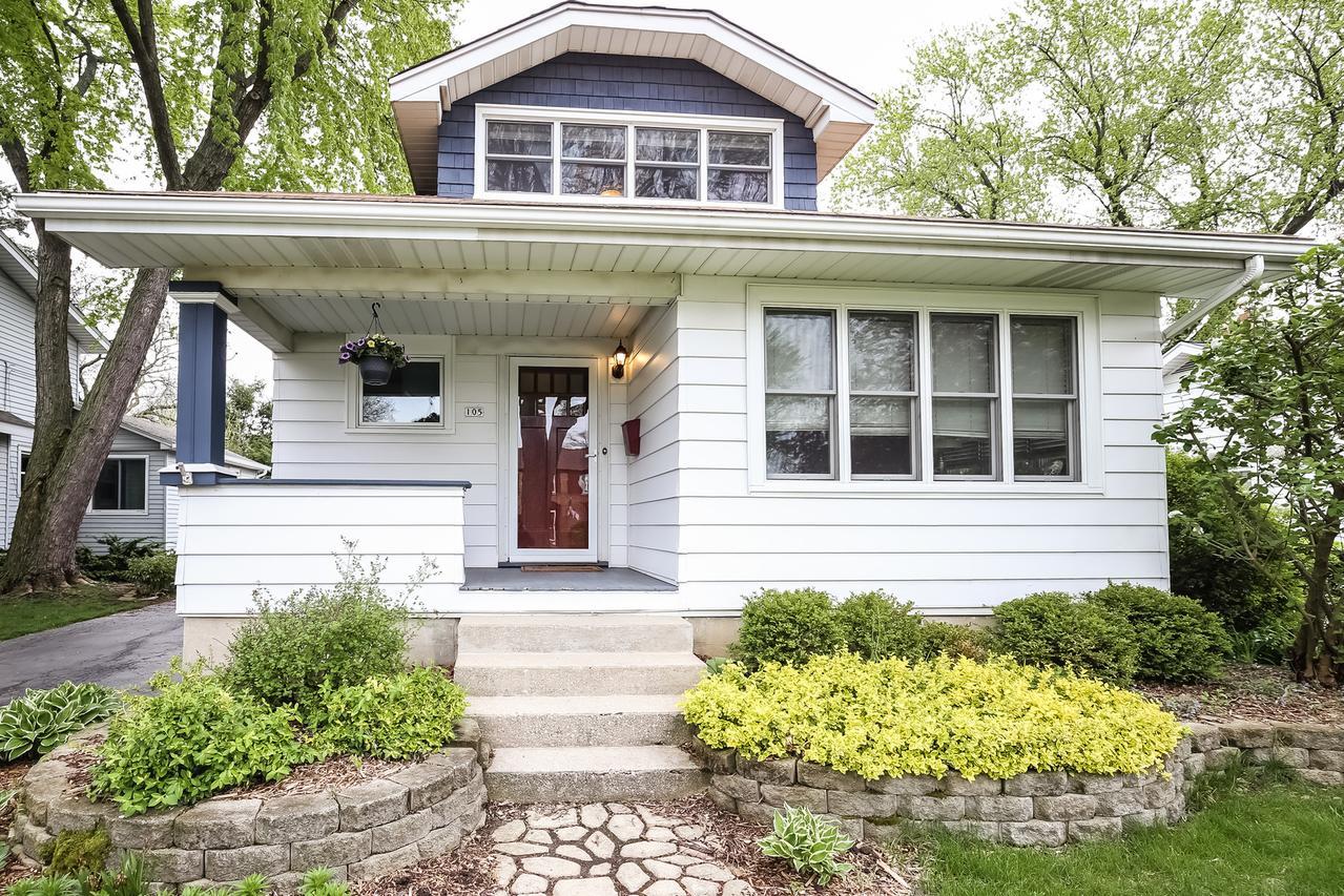 105 N Prospect Manor Ave., Mount Prospect, IL 60056