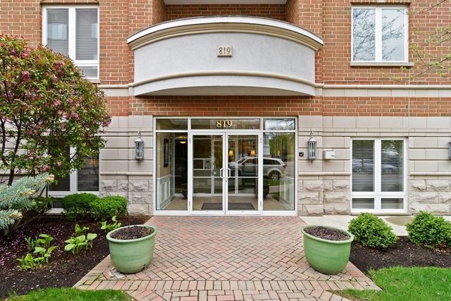 819 Graceland Ave. #502, Des Plaines, IL 60016