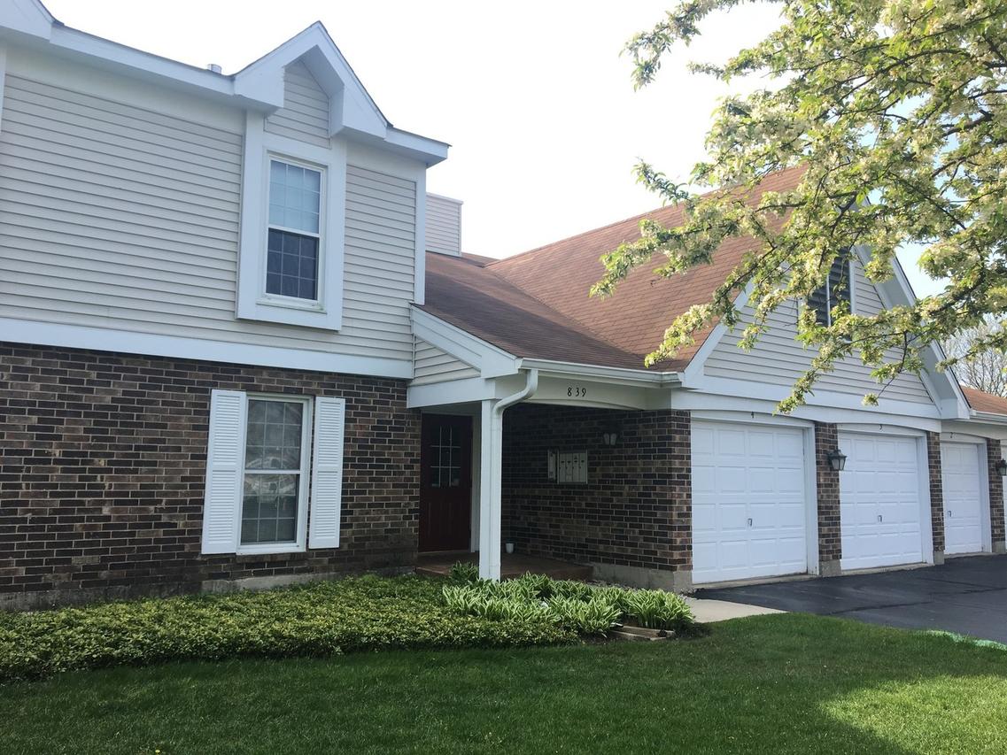 839 Chasefield Ln. #2, Crystal Lake, IL 60014