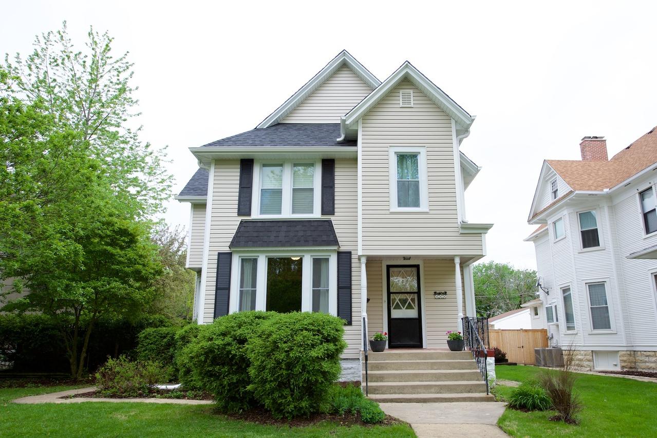 353 N Raynor Ave., Joliet, IL 60435