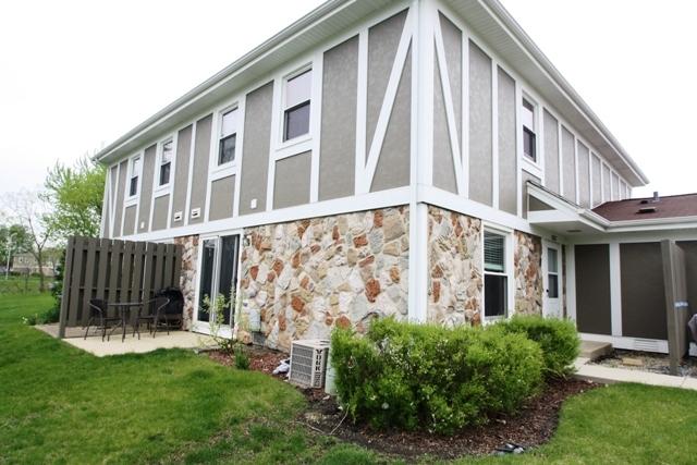 1112 Boston Harbor, Schaumburg, IL 60193