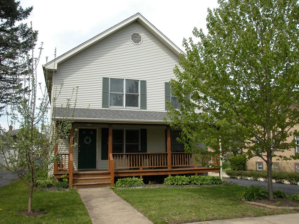 214 N Bothwell St., Palatine, IL 60067
