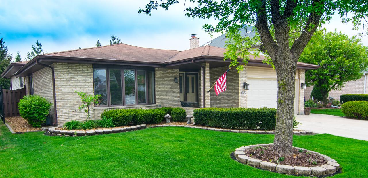 10832 Long Ave., Oak Lawn, IL 60453