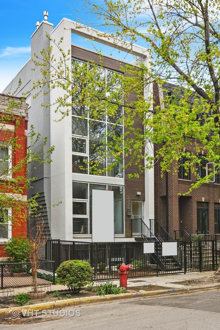2226 W Lyndale St. #1, Chicago, IL 60647