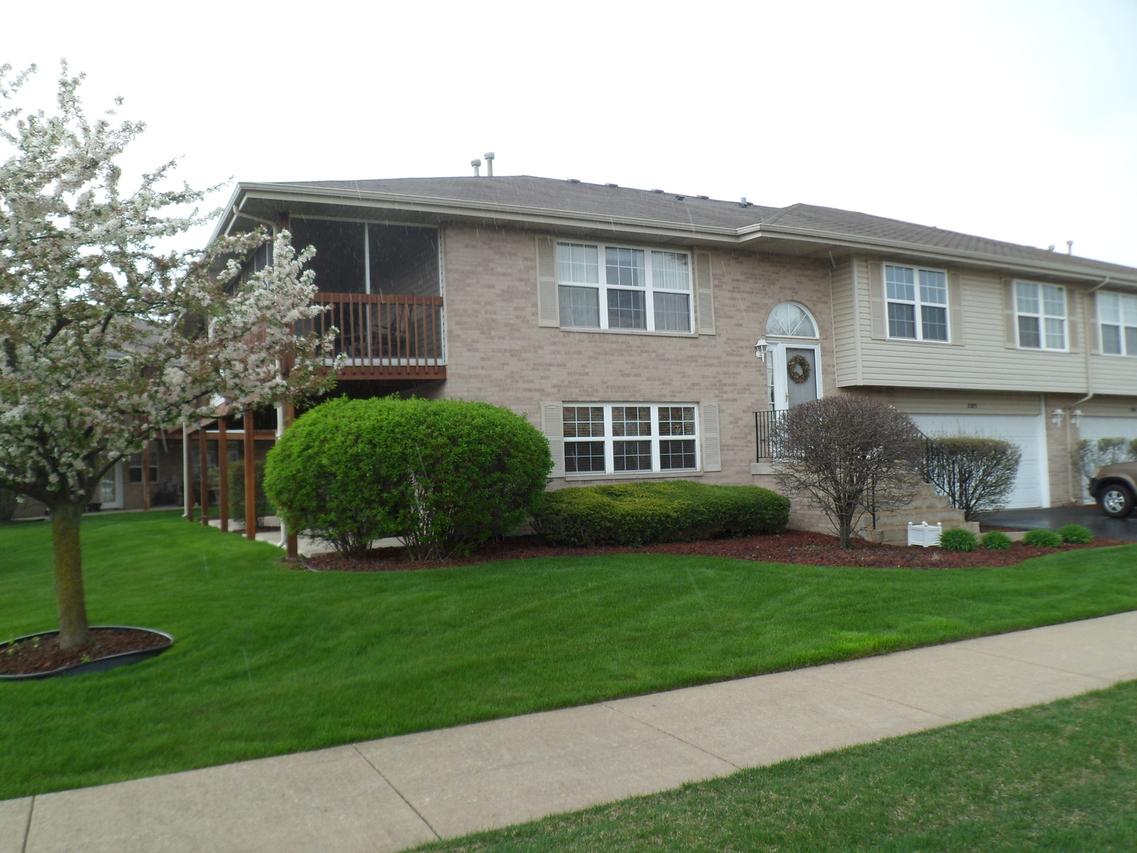 5303 109th St., Oak Lawn, IL 60453