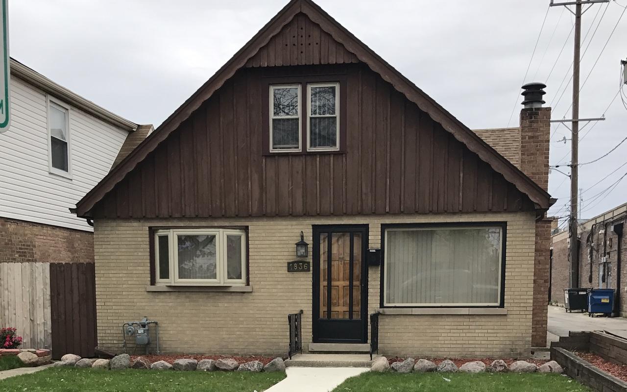 1836 N 23rd Ave., Melrose Park, IL 60160