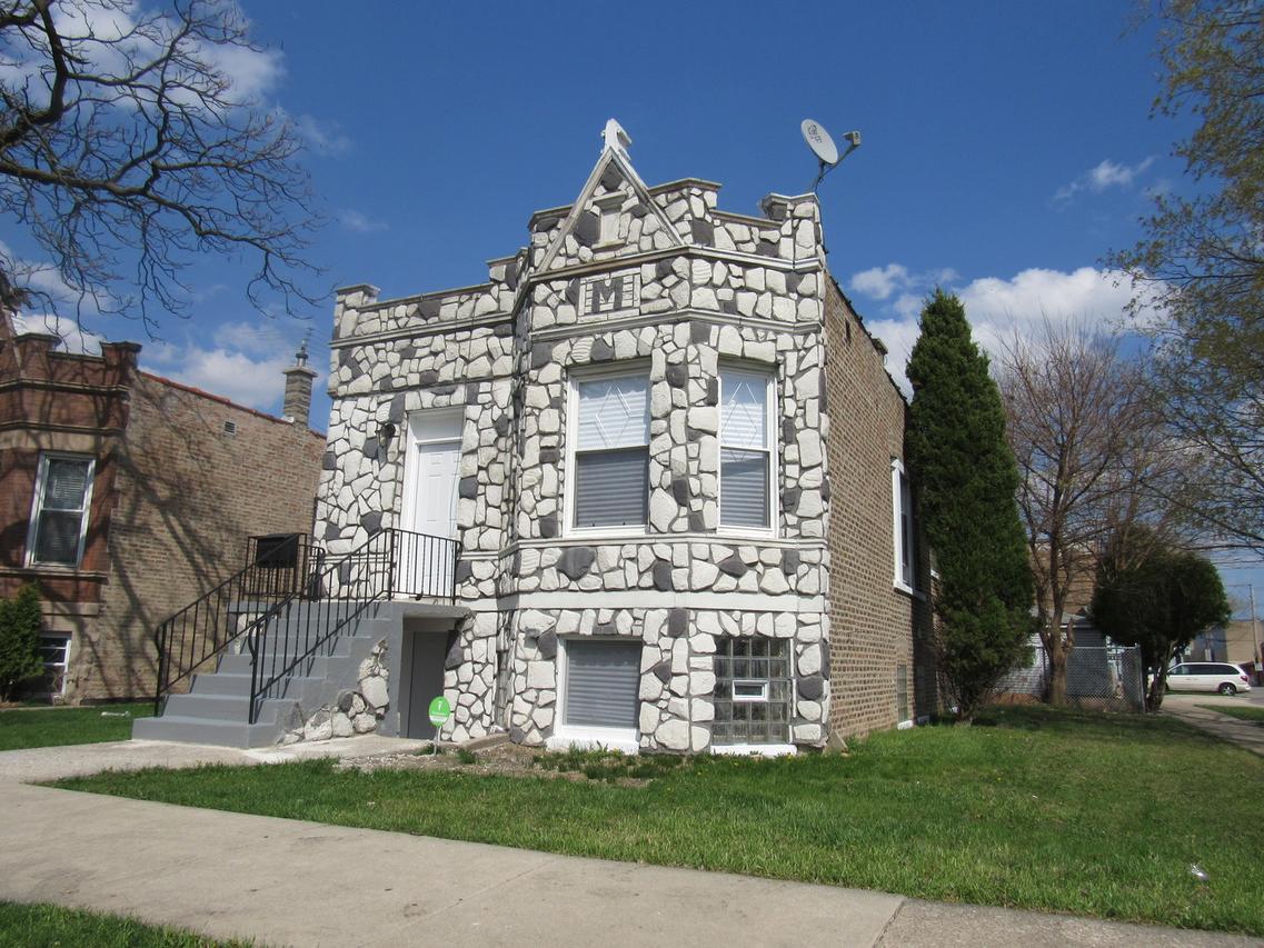 1345 S 56th Ct., Cicero, IL 60804