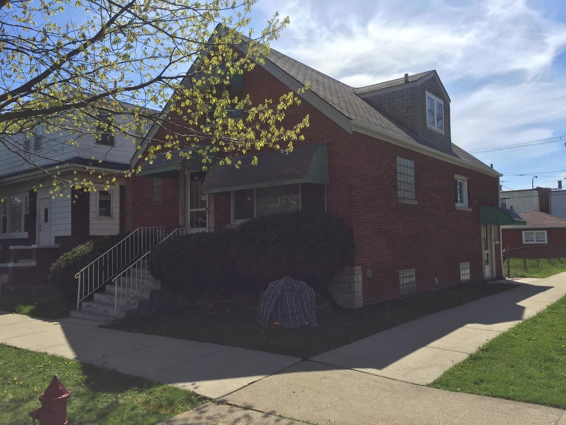 1900 S 55th Ct., Cicero, IL 60804