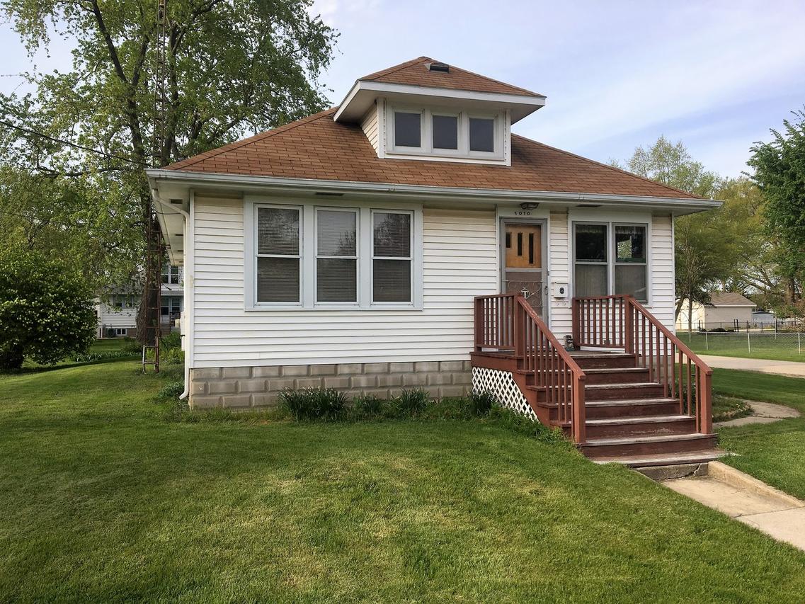 1010 E North St., Coal City, IL 60416