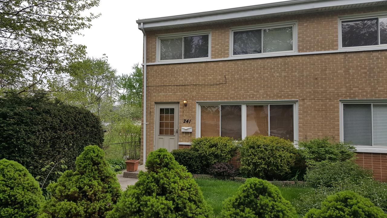 241 Washington Ave., La Grange, IL 60525