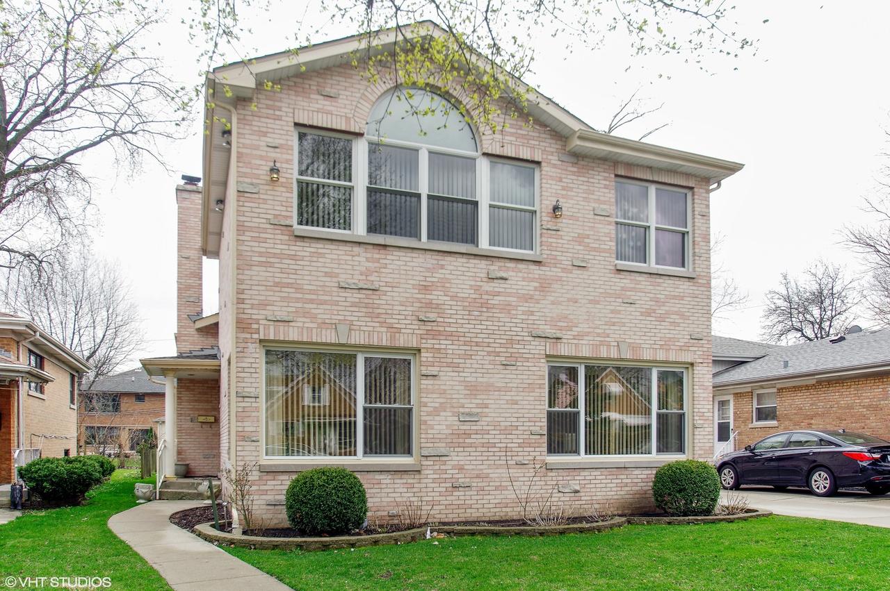 3929 W Jarvis Ave., Lincolnwood, IL 60712