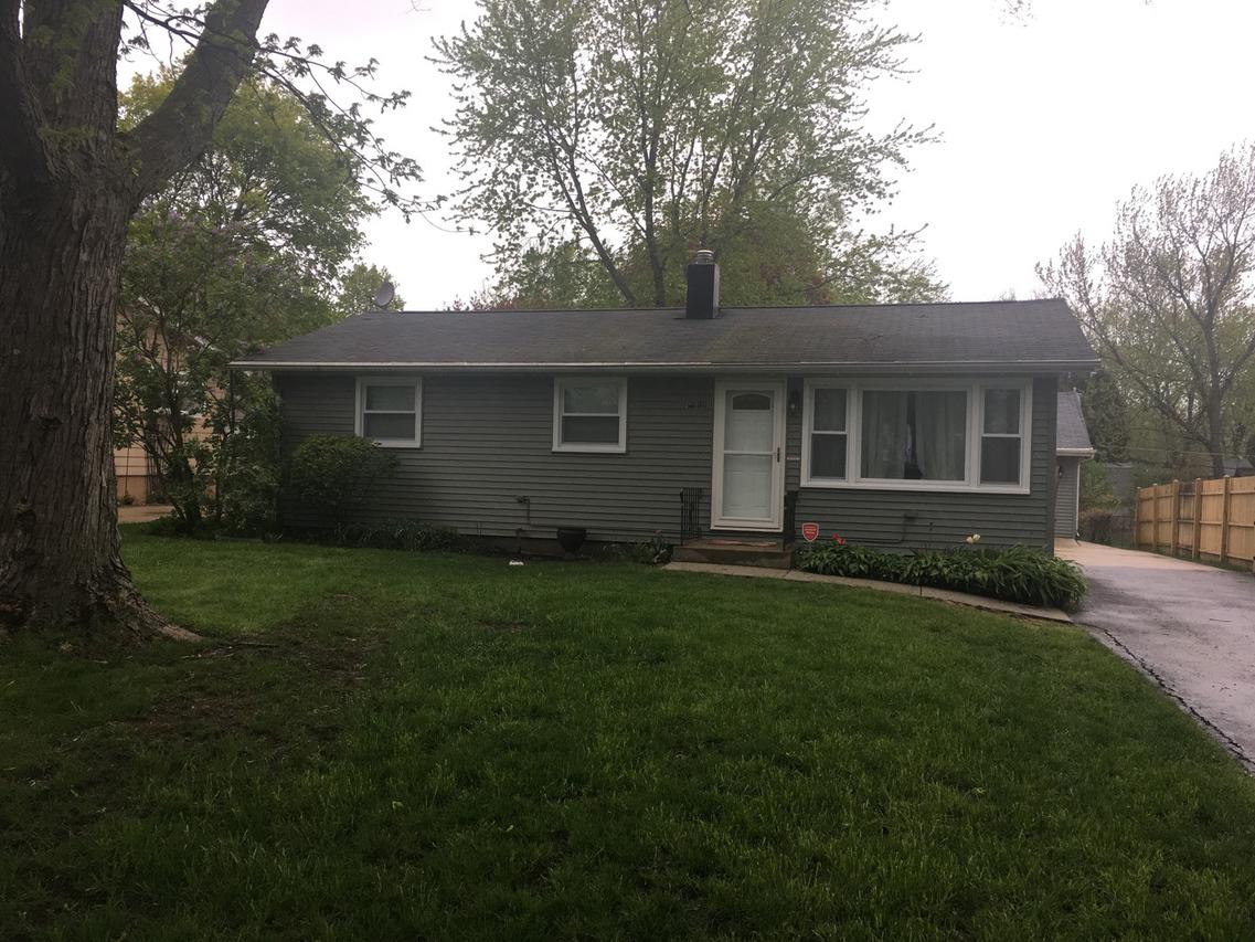 18132 W Elm St., Grayslake, IL 60030