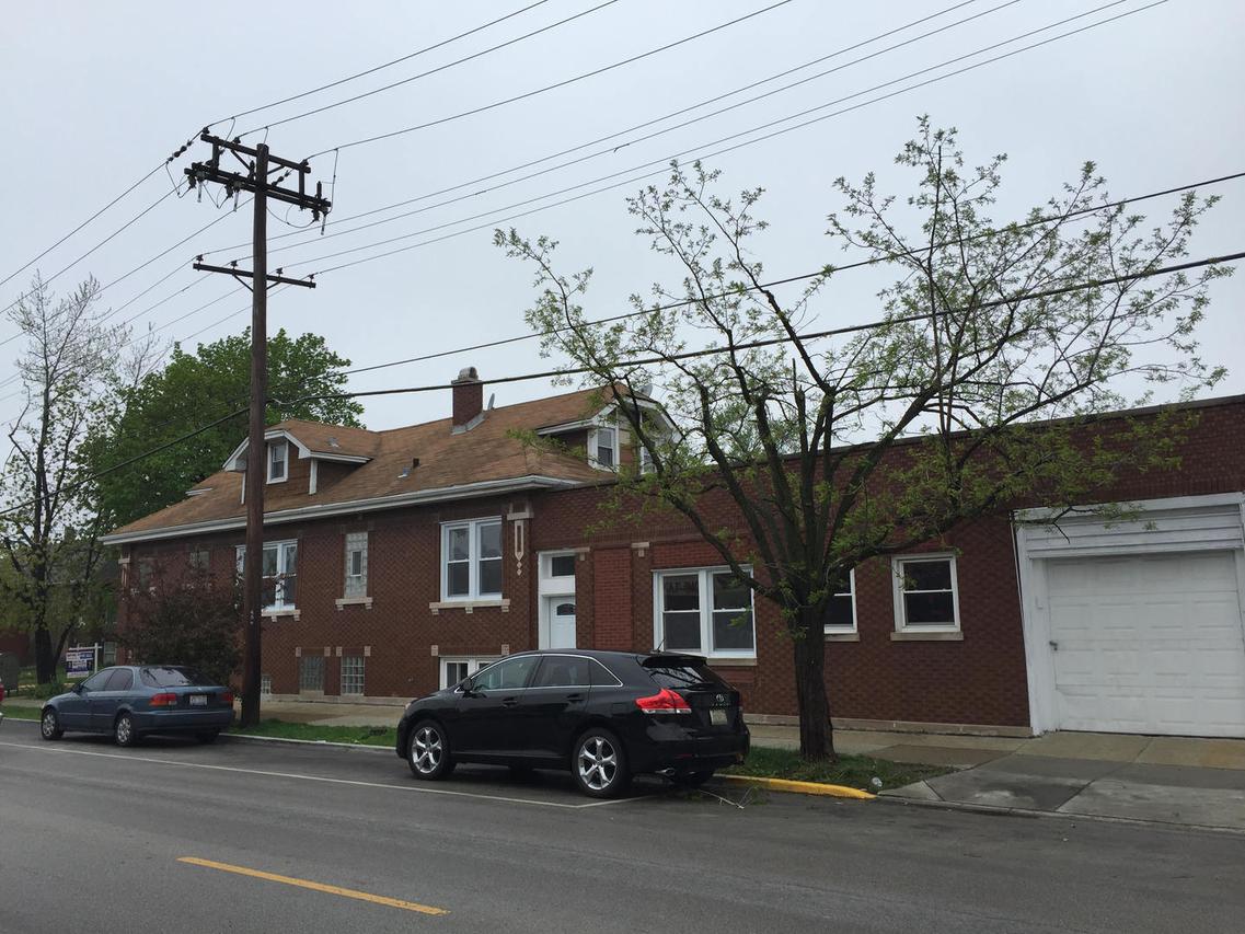 1539 S 61st Ave., Cicero, IL 60804