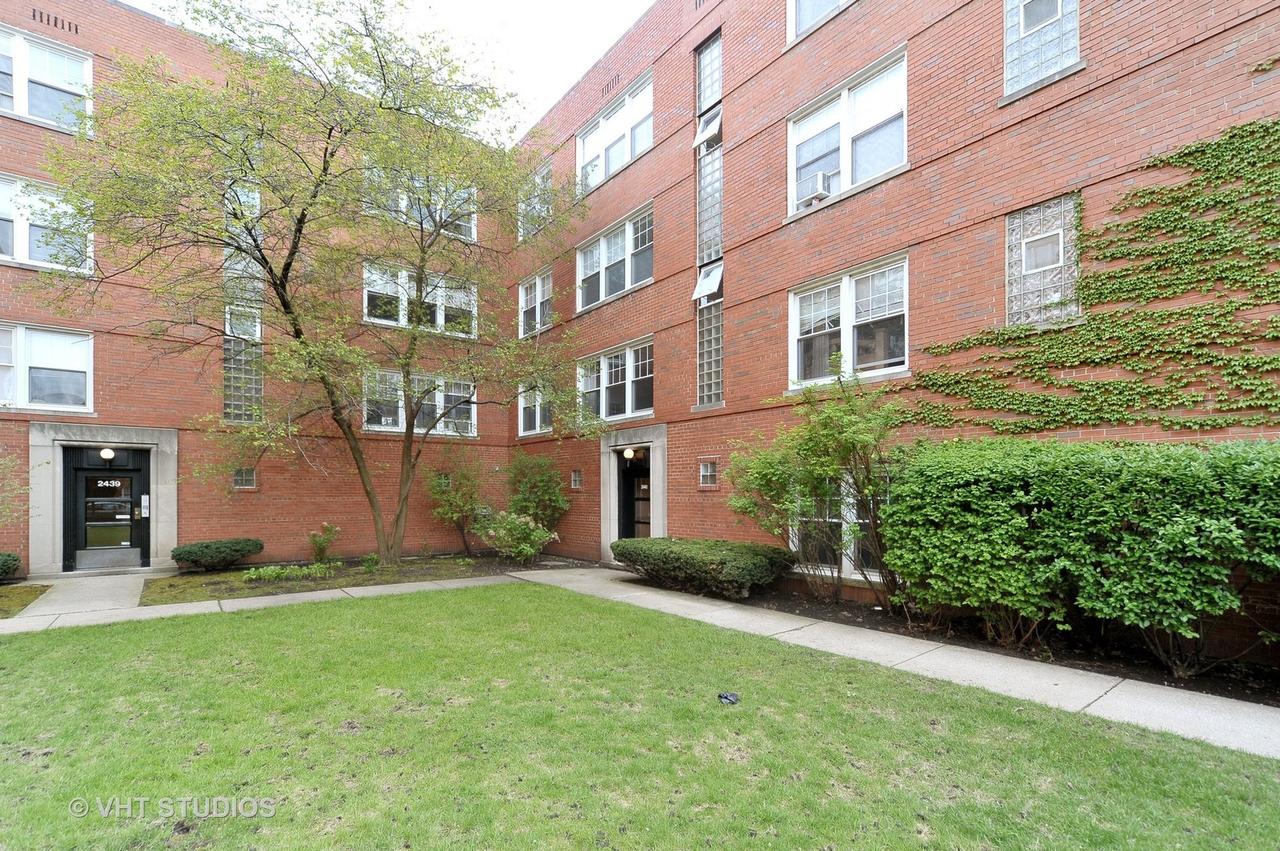 2441 W Farragut Ave. #3A, Chicago, IL 60625