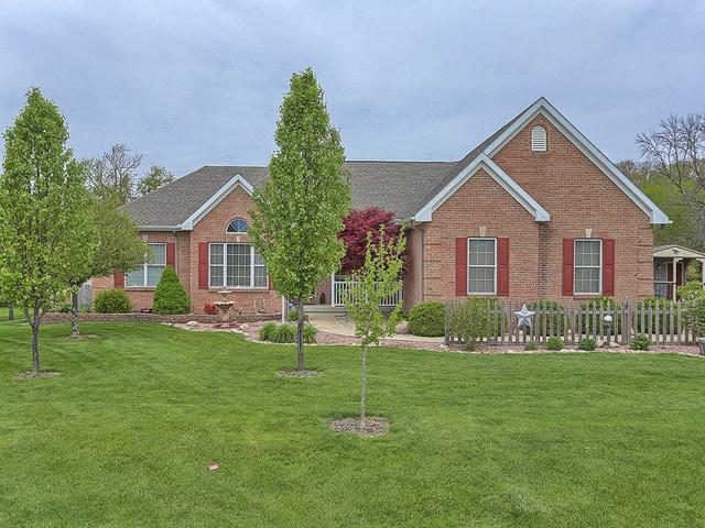 558 N Cr 2400 N, Dewey, IL 61840