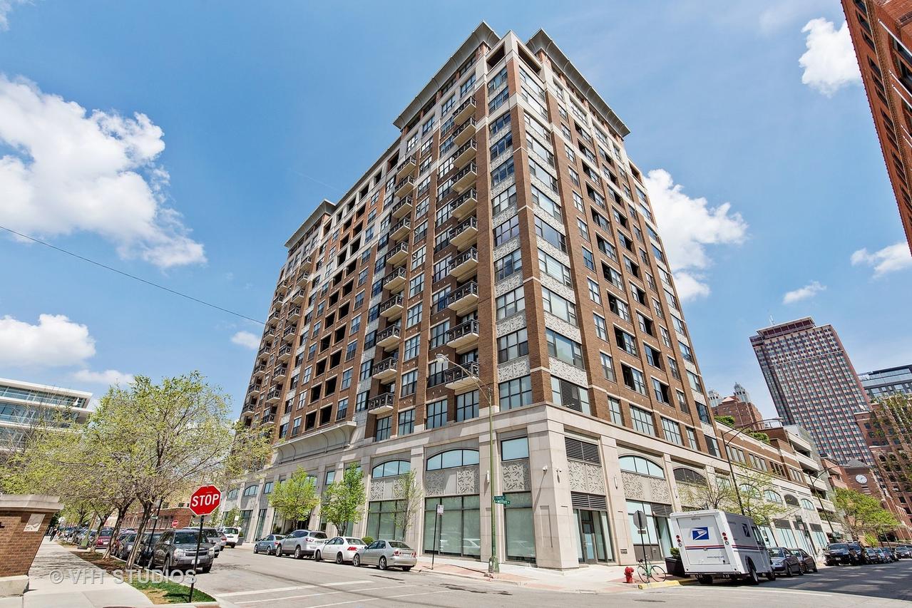 849 N Franklin St. #1424, Chicago, IL 60610