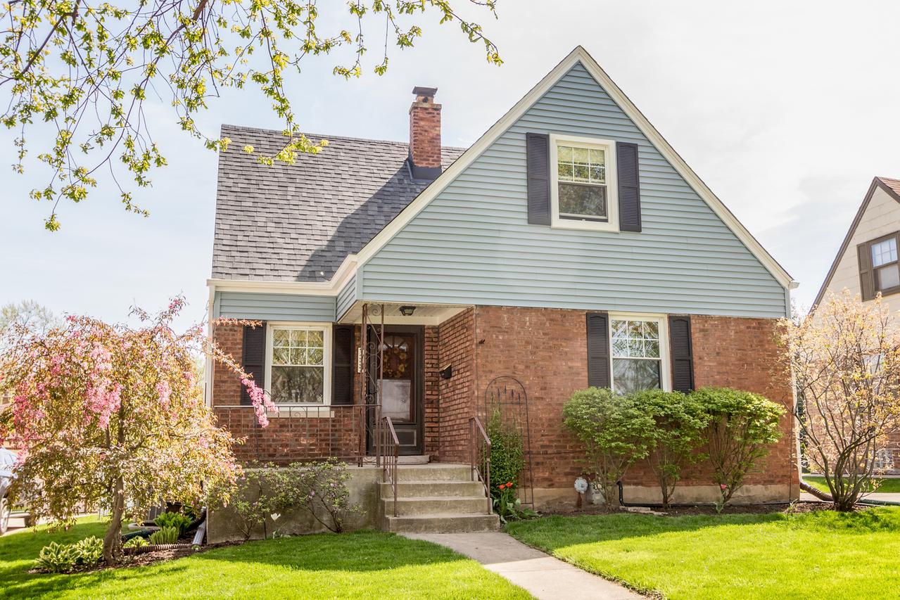 1337 Heidorn Ave., Westchester, IL 60154