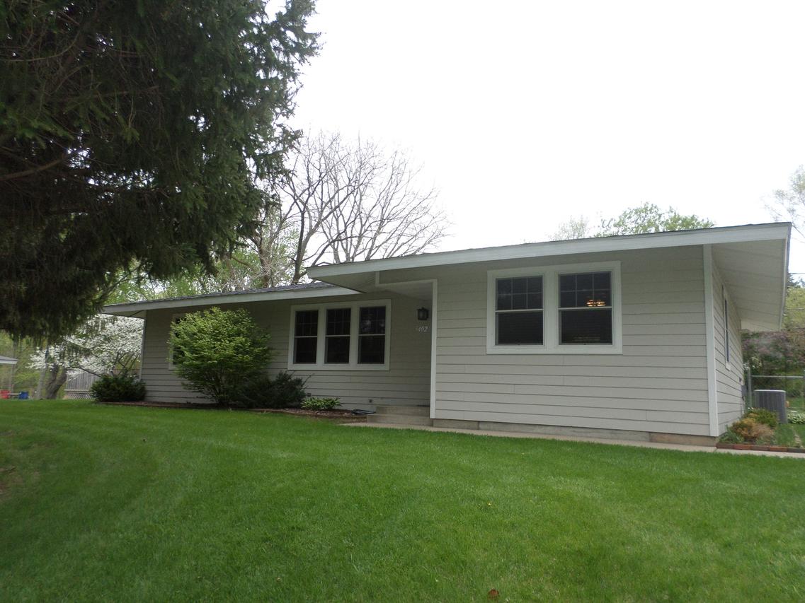5402 Memory Tr., Mchenry, IL 60051