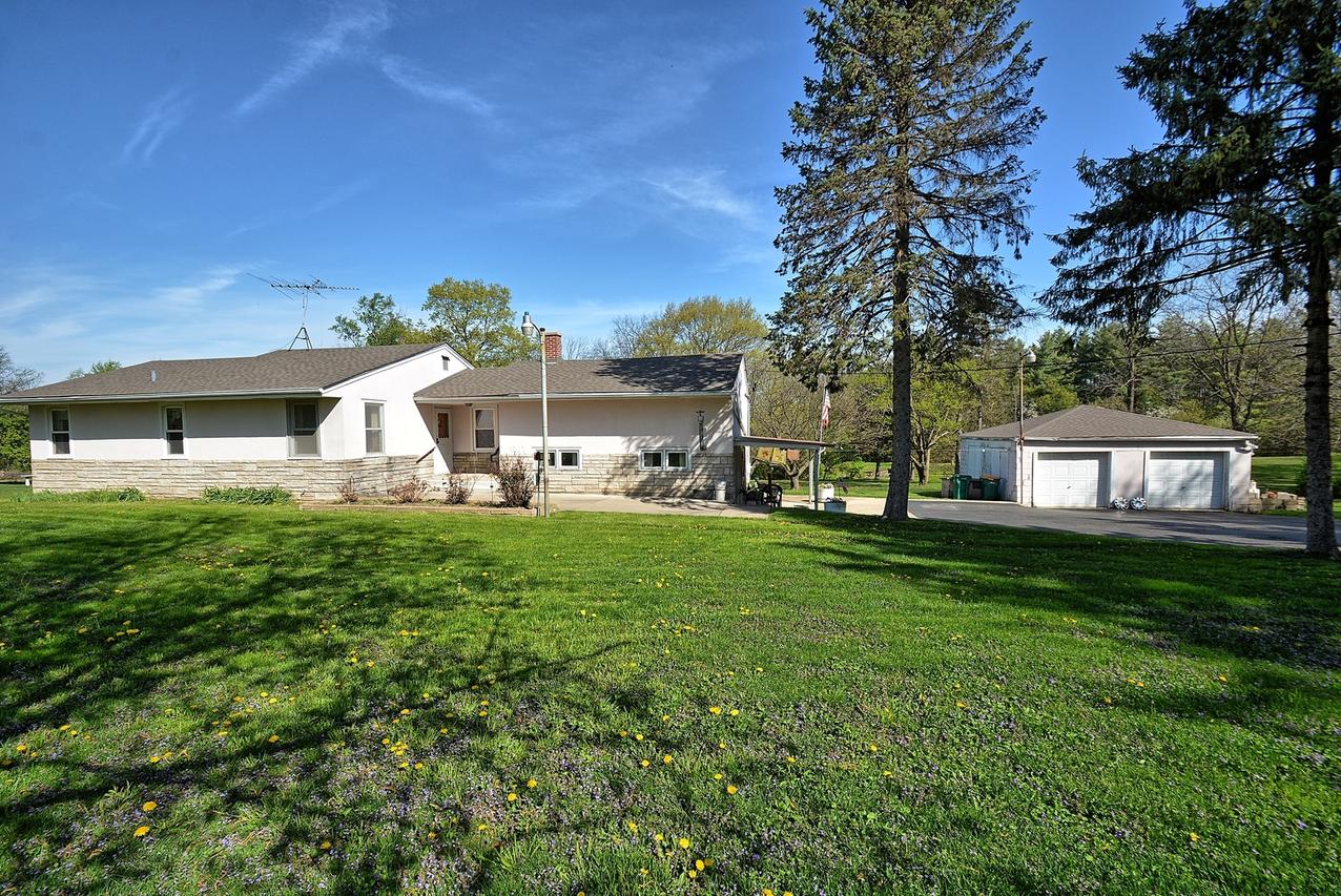 2117 Maple Rd., Joliet, IL 60432