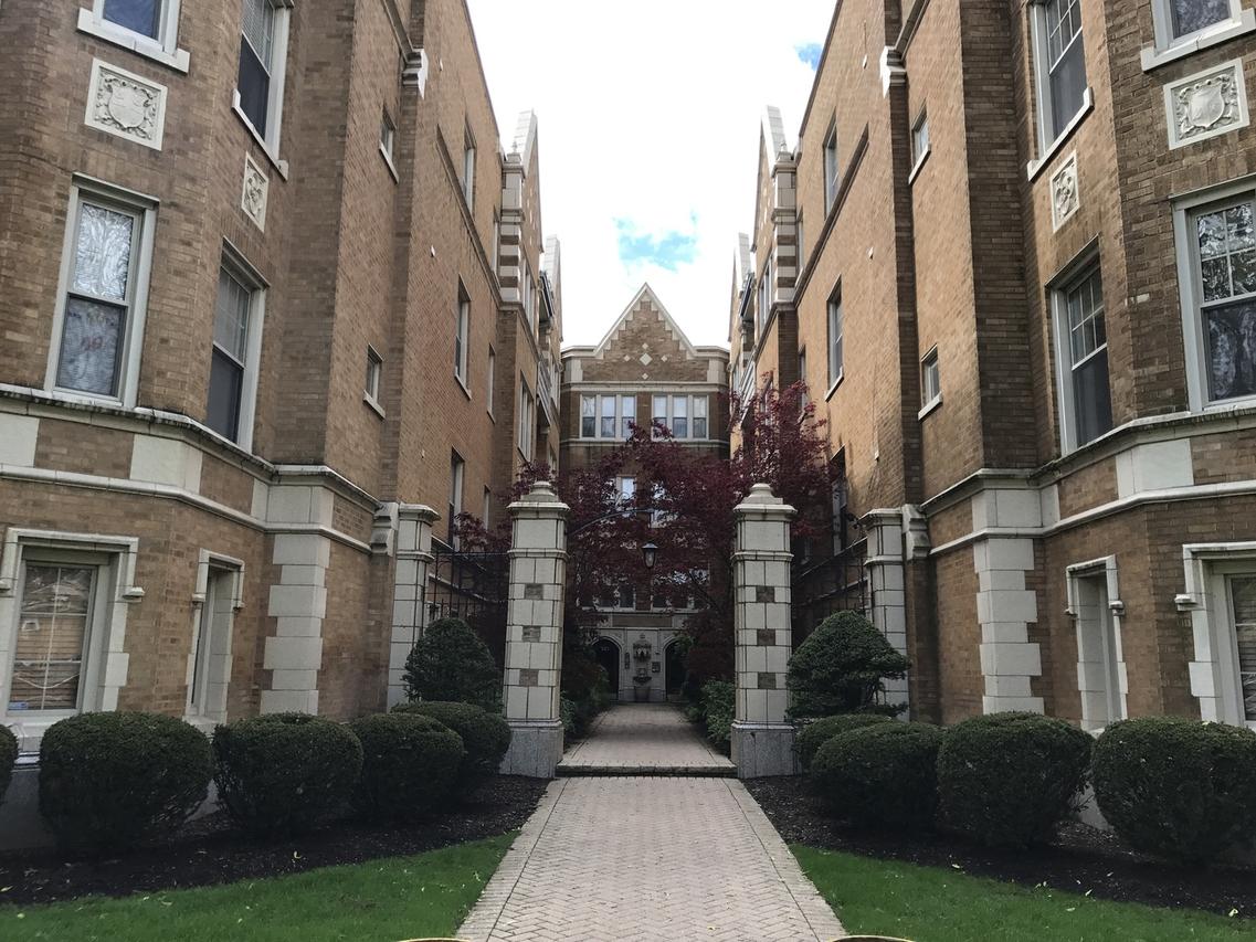 1425 W Birchwood Ave. #GN, Chicago, IL 60626