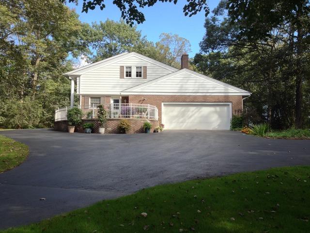 16472 Whipple Rd., Sycamore, IL 60178
