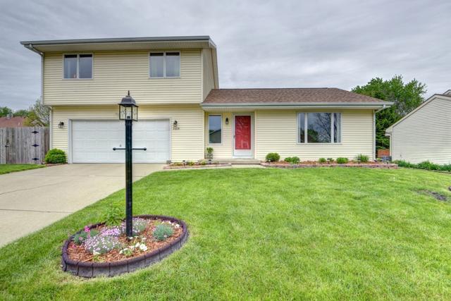 2608 Rachel Rd., Champaign, IL 61822