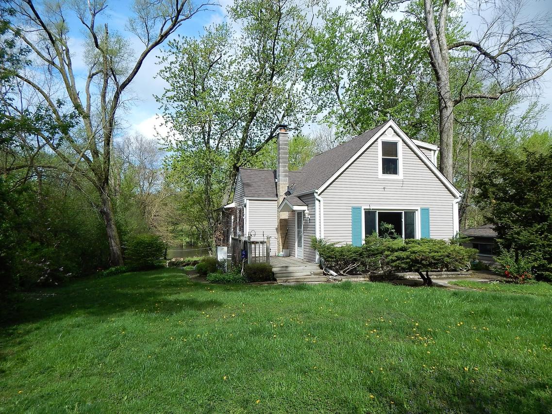 23578 N Cedar Ln., Lake Zurich, IL 60047