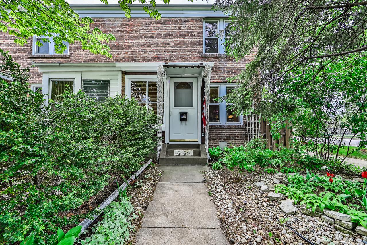 5159 W Ainslie St., Chicago, IL 60630