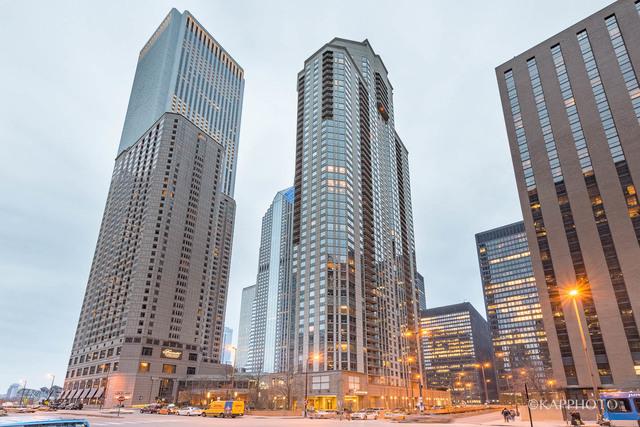 222 N Columbus Dr. #902, Chicago, IL 60601