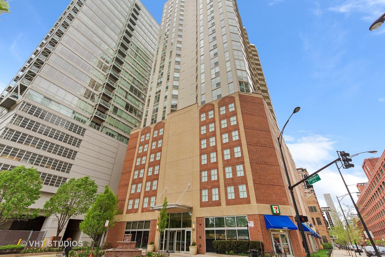 645 N Kingsbury St. #1109, Chicago, IL 60610