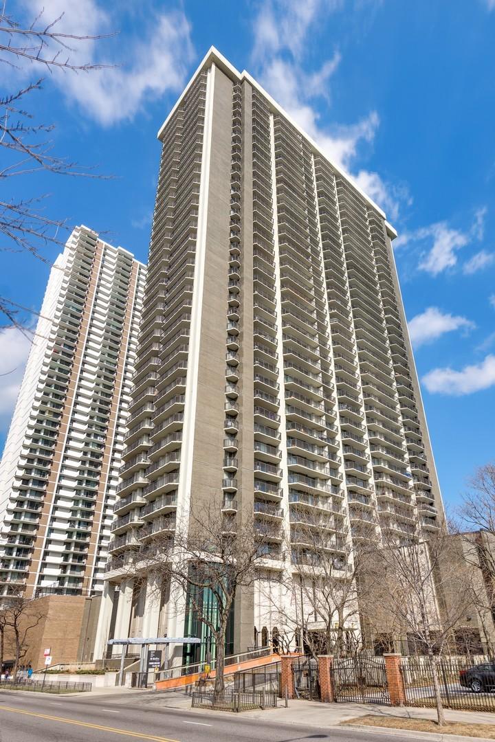 6007 N Sheridan Rd. #26D, Chicago, IL 60660