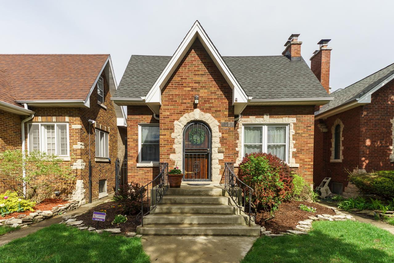 1837 N Natchez Ave., Chicago, IL 60707