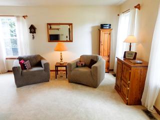 709 Churchill Ln., Oswego, IL 60543