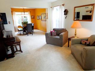 709 Churchill Ln., Oswego, IL 60543