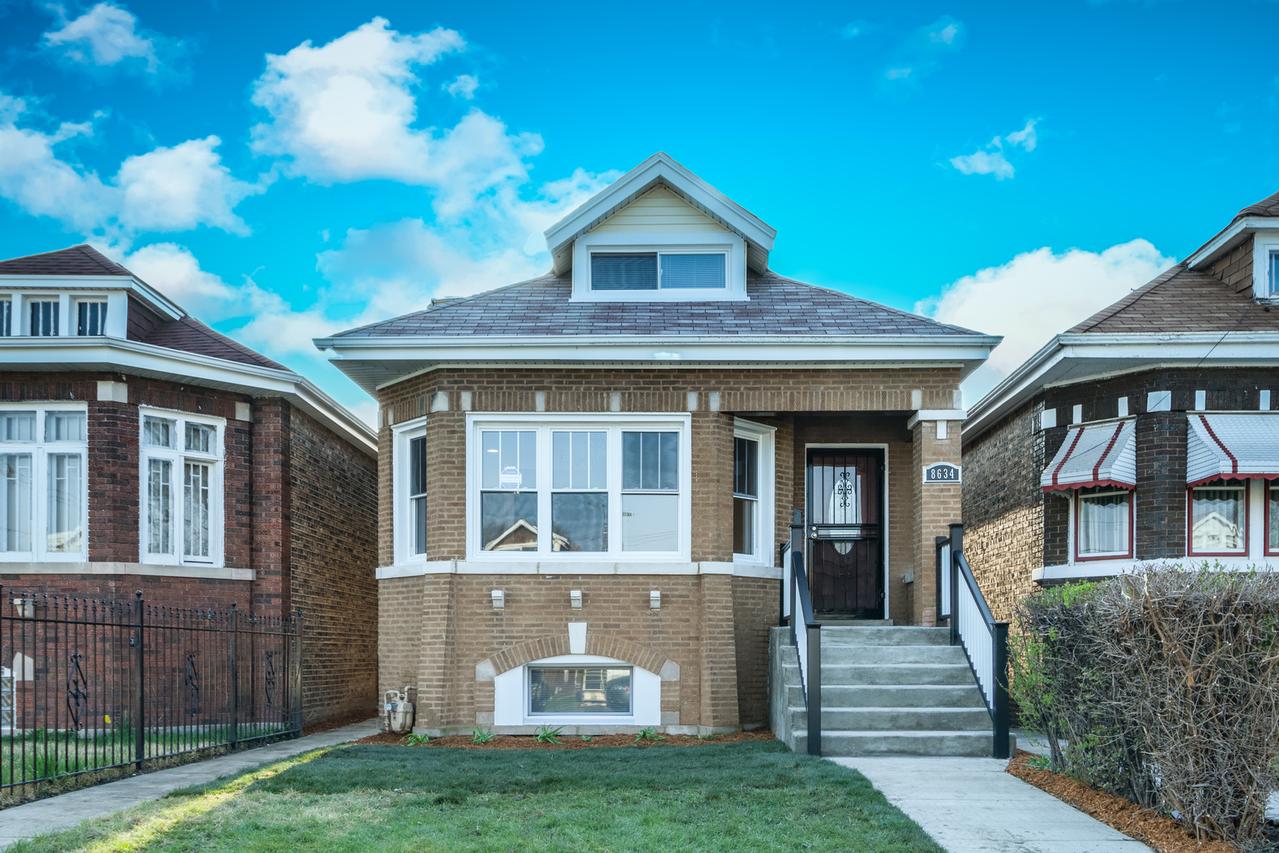 8634 S Wood St., Chicago, IL 60620