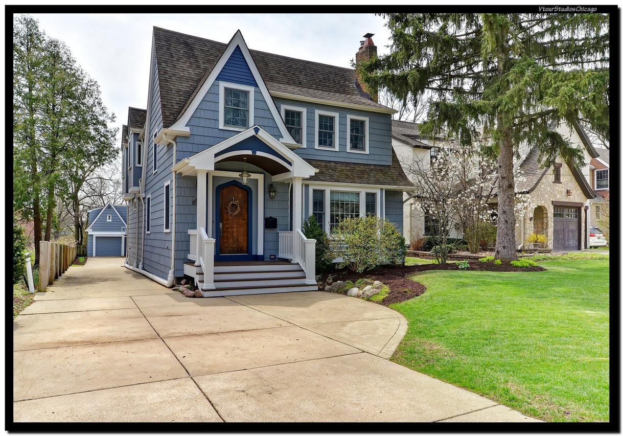 391 Turner Ave., Glen Ellyn, IL 60137