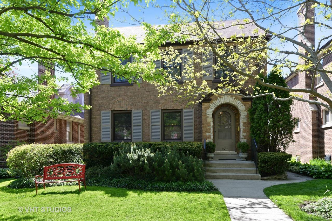 2536 Lawndale Ave., Evanston, IL 60201